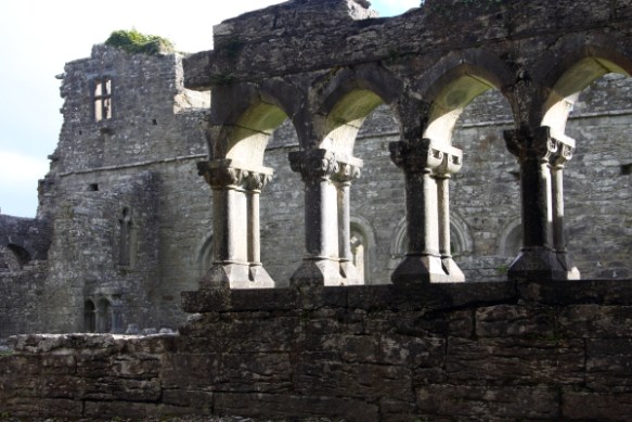 ireland13ruin1