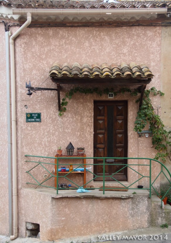 FranceHouseLaRedorte8WM